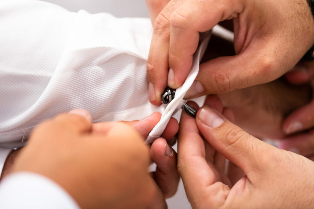 séance habillage homme
