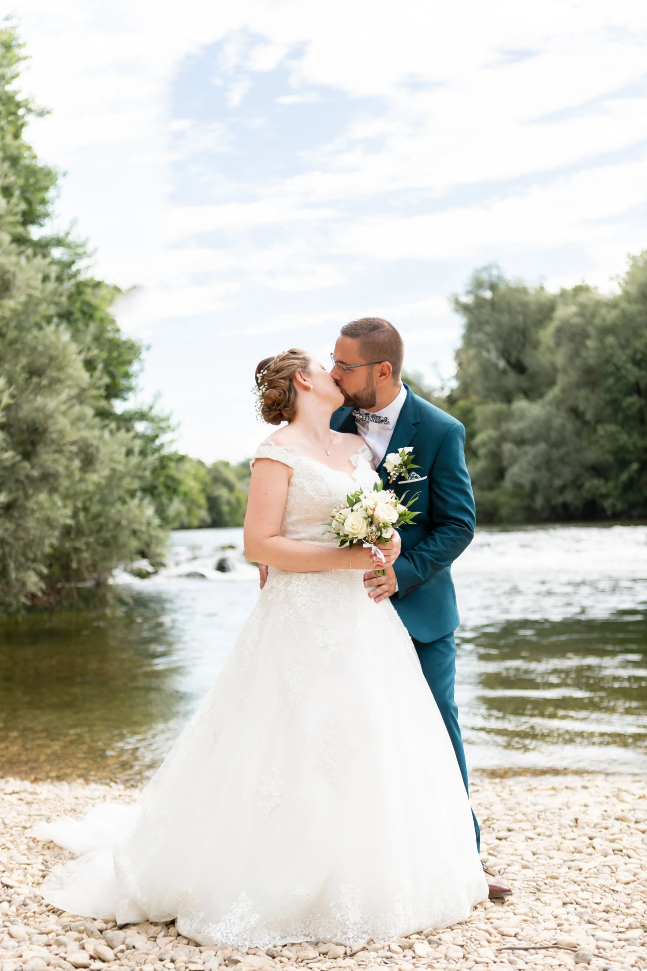 couple mariage dole rivière