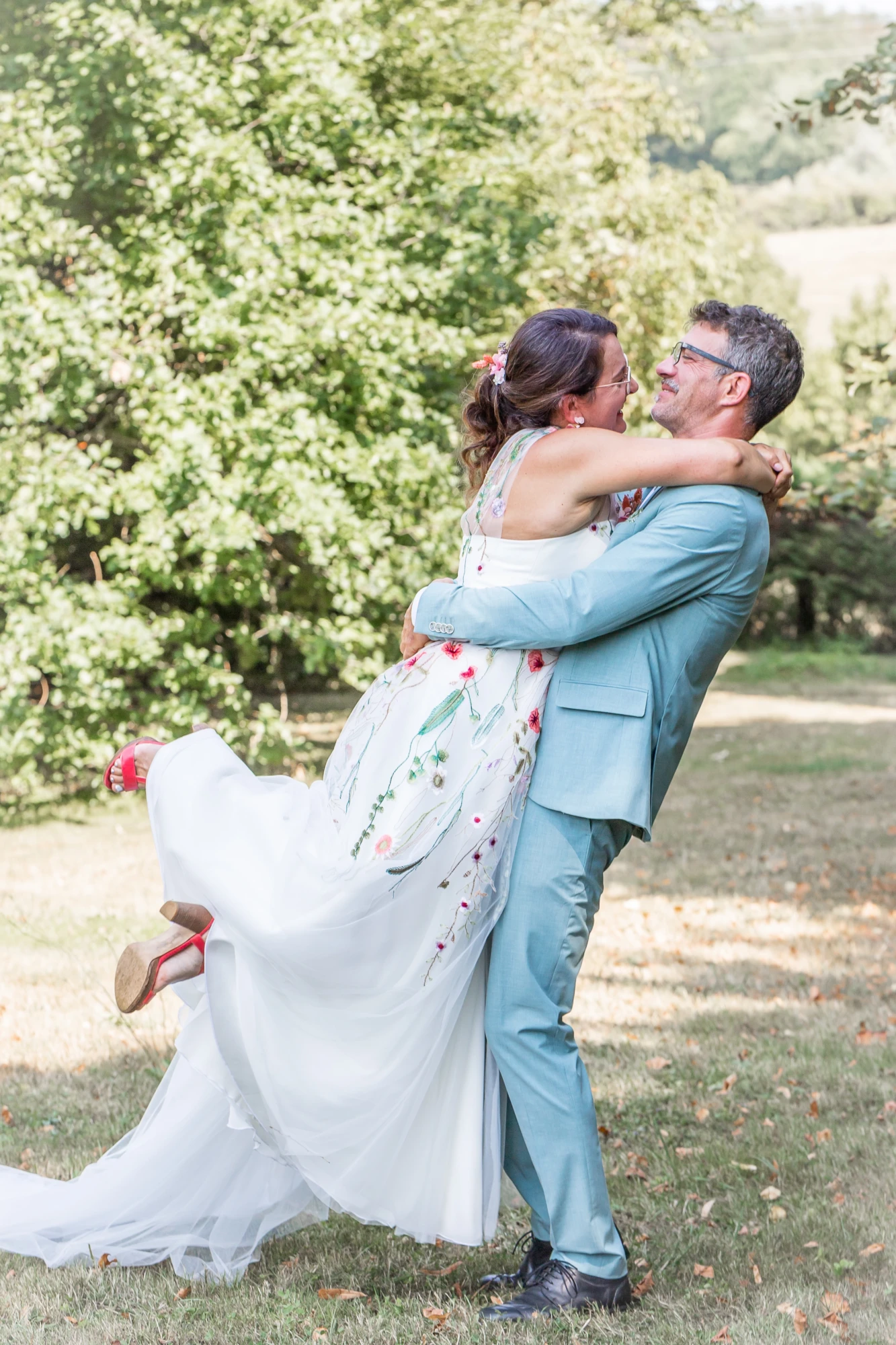 photo pose porté mariée