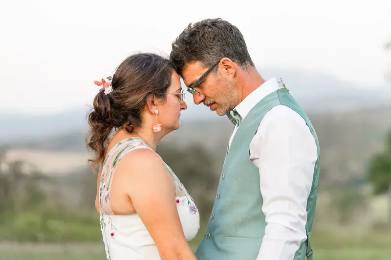photo-couple-mariage-poligny-arbois-jura- photo-couple-mariage-poligny-arbois-jura-